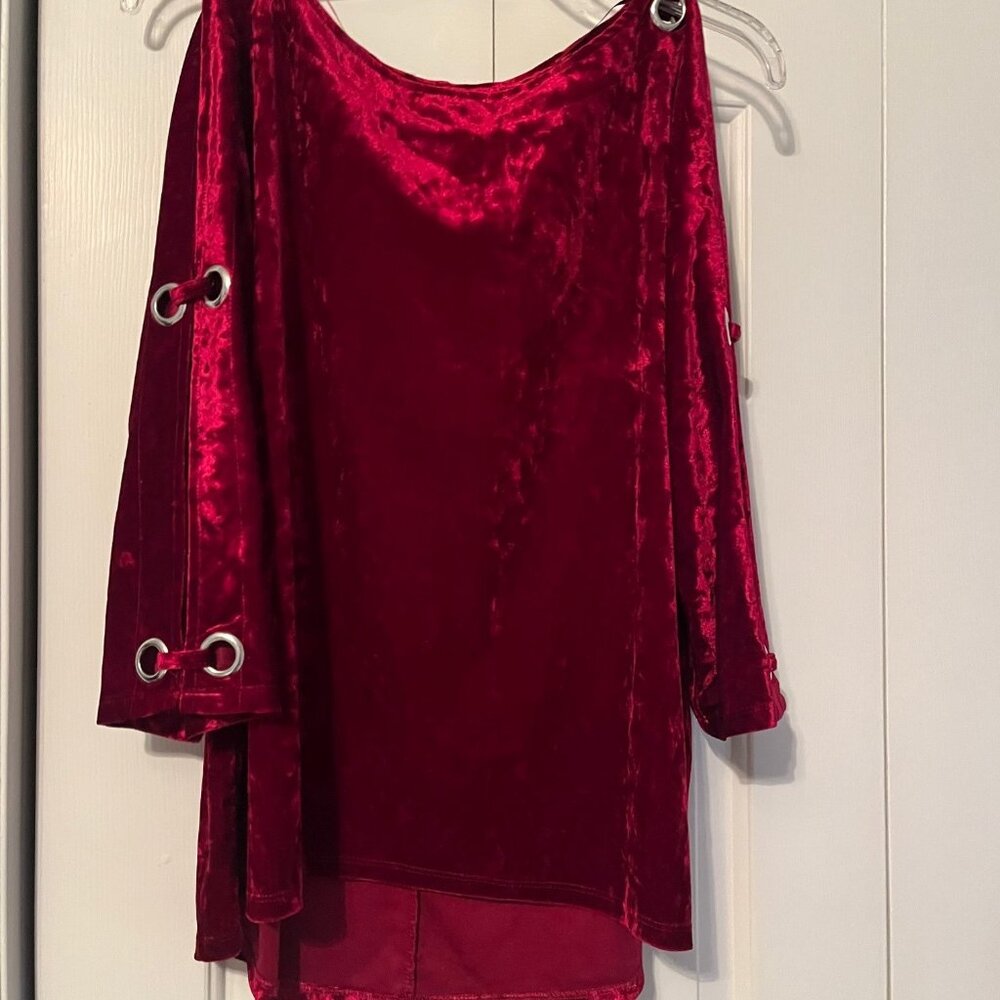 Top Garnet with grommets Size Petite XL